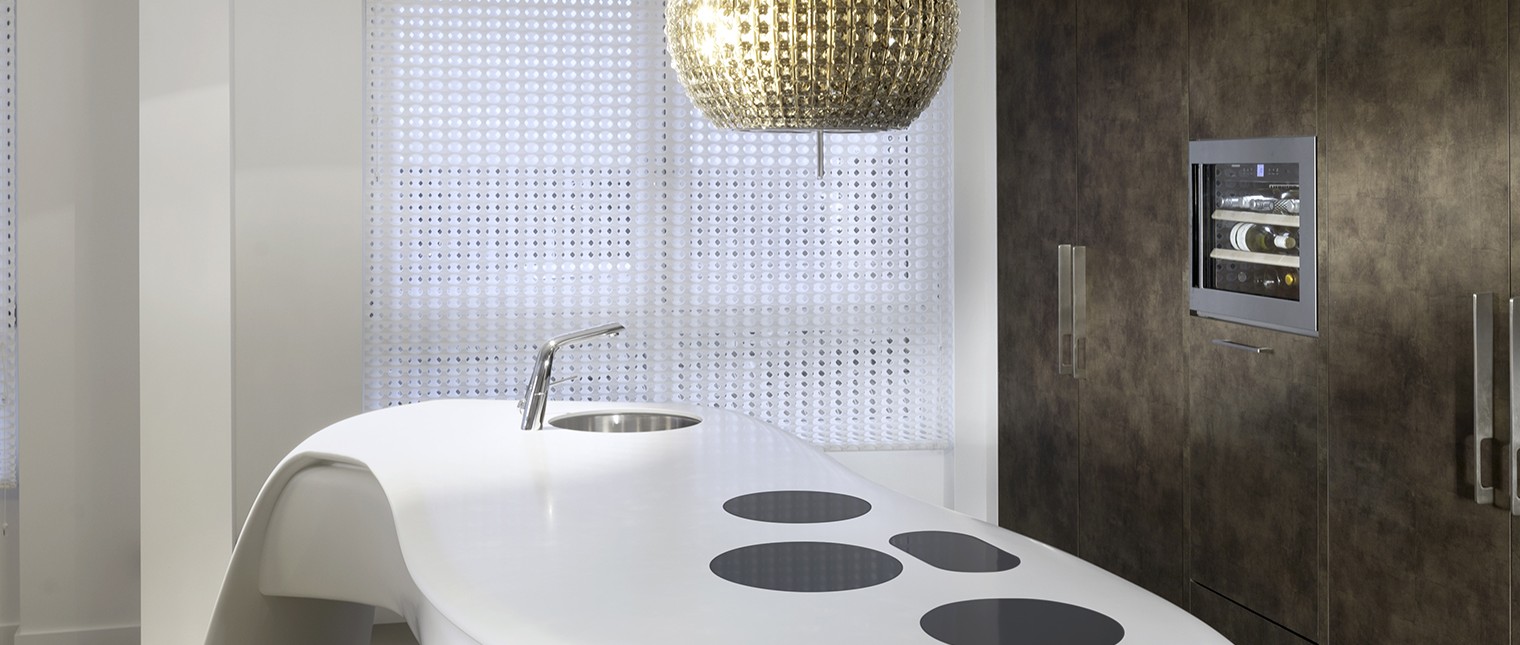 Expozitia Maison & Objet va avea loc in perioada 5-9 septembrie 2014 in Villepinte. In cadrul acesteia LG Hausys va expune cel mai nou concept de bucatarie – Leaf – realizat in intregime din HI-MACS® : chic, simplu cu un design organic ce impresioneaza.

In acest an bucataria LEAF se afla la loc de onoare, incantand ochii celor ce apreciaza liniile […] Mai mult…
