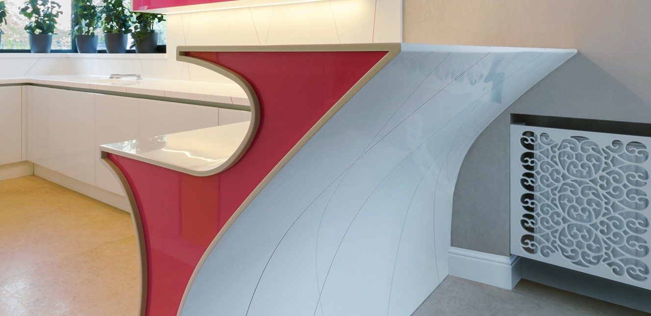 Swan Lake Villa bucatarie Hi-Macs